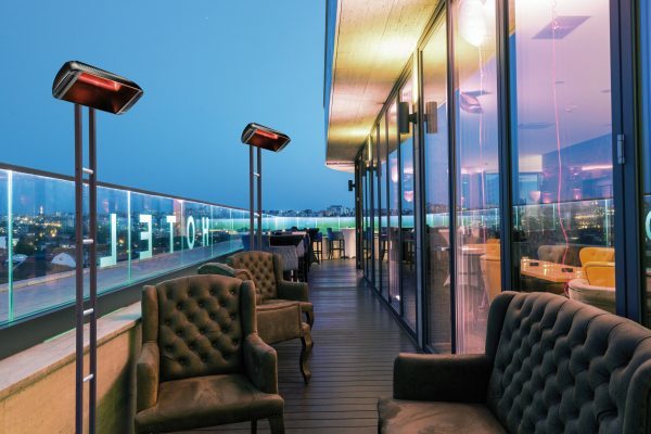 Heliosa RADIO WDNR20 (2000Вт) черный